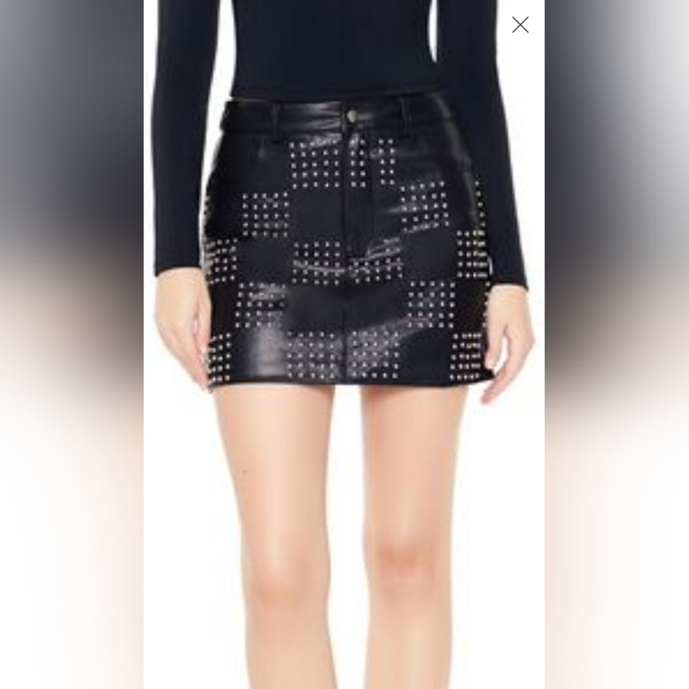 Forever 21 Black Studded Faux Leather Mini Skirt Size Large. New With Tags